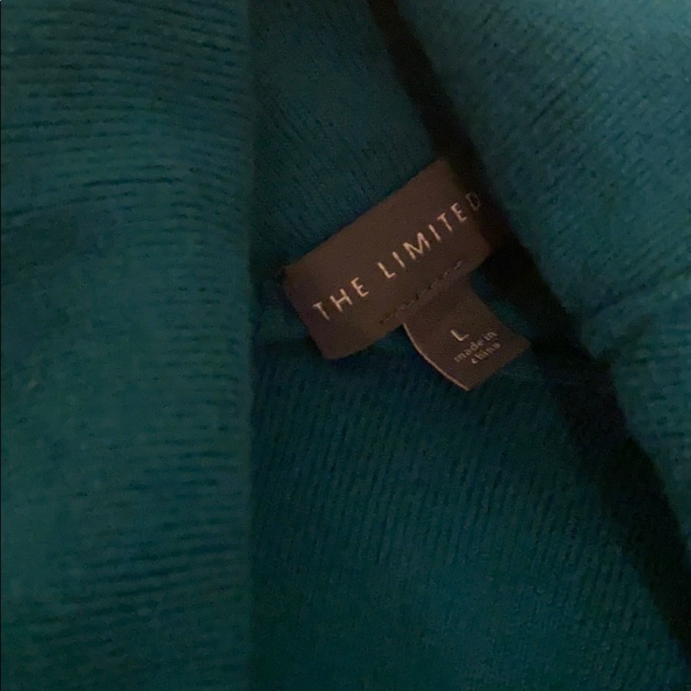 Sweater Bundle - Picture 2 of 4